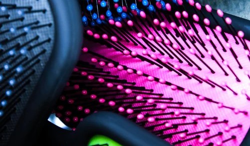 6 Do’s and Don’ts of Detangling Hair
