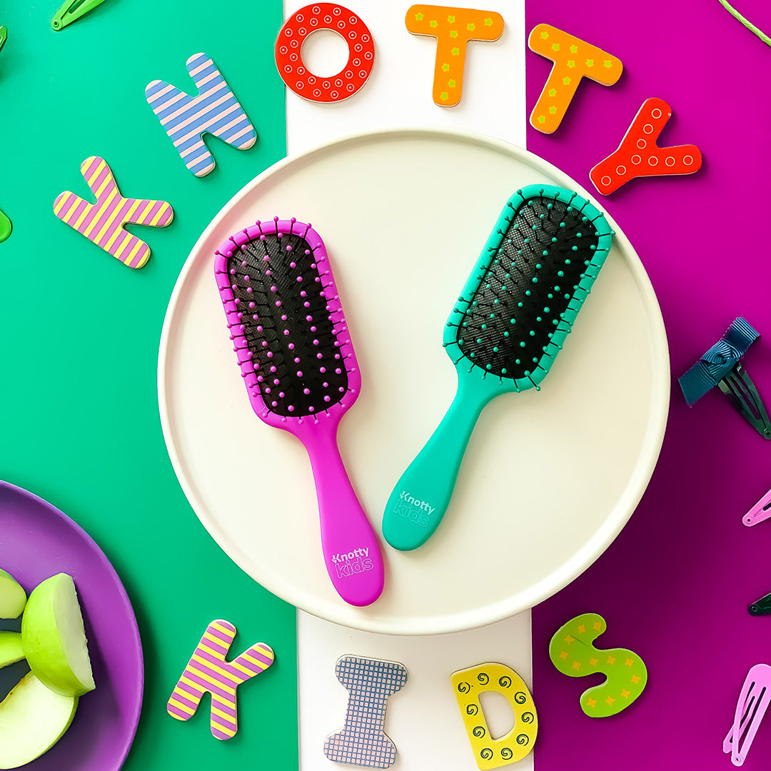 Green Knotty Kids® Hairbrush - The Knot Dr.