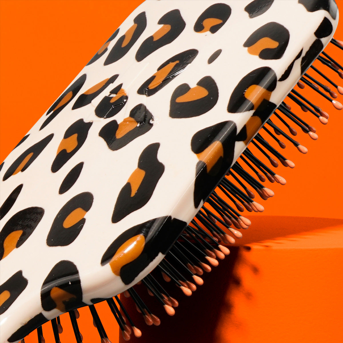 The Leopard Patterned Pro Hairbrush with Headcase - The Knot Dr.