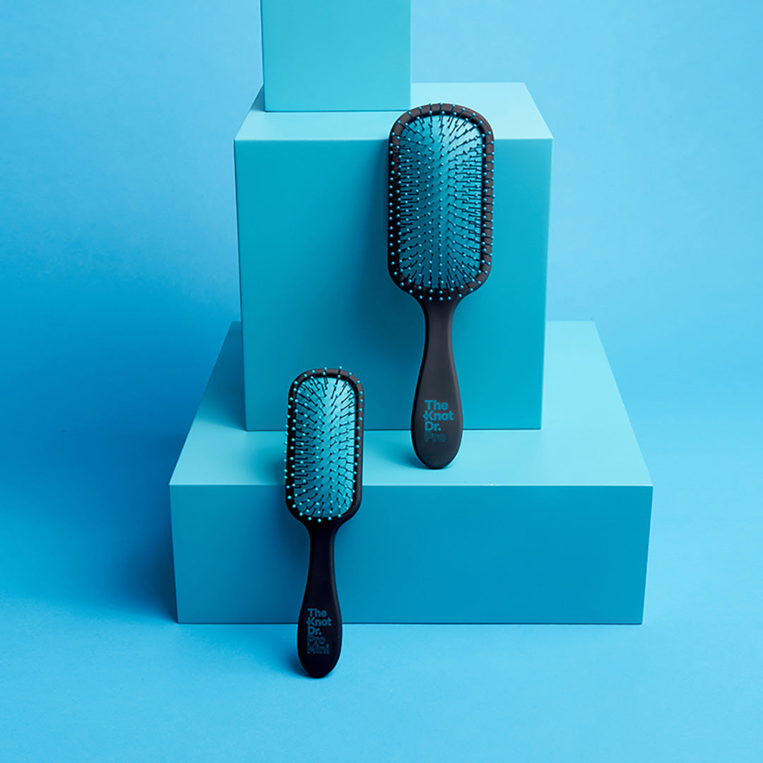 The Blue Pro Hairbrush - The Knot Dr.